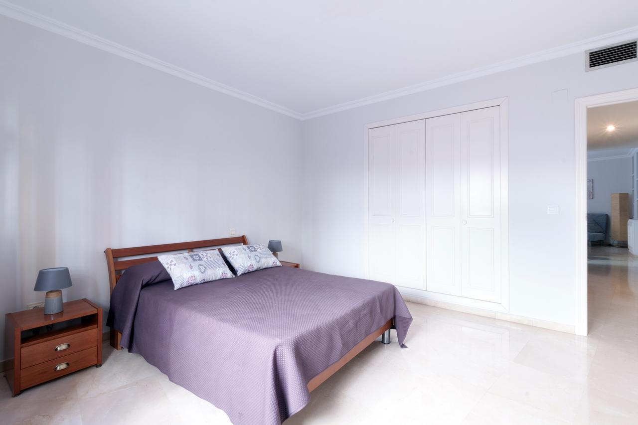 Apartamento Aparbel Torneo Isla Mágica Sevilla Exterior foto